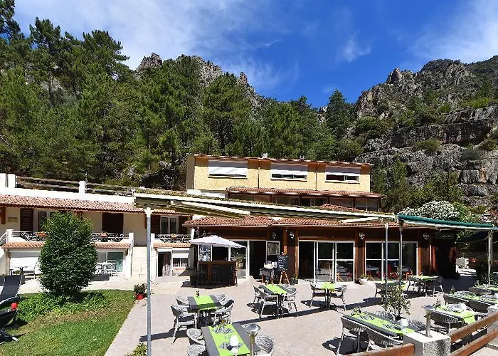 Arena Le Refuge ホテル 3*