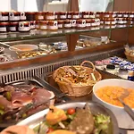 Hotel Arena Restaurant Le Refuge 3*