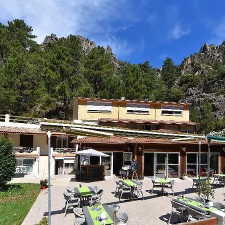 Arena Le Refuge Hotell 3*