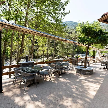 Arena Le Refuge Hotell