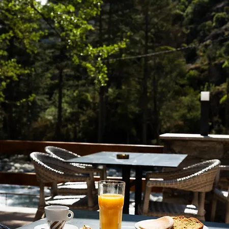 Hotell Arena Le Refuge 3*