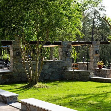 Hotell Arena Le Refuge Corte (Corsica)