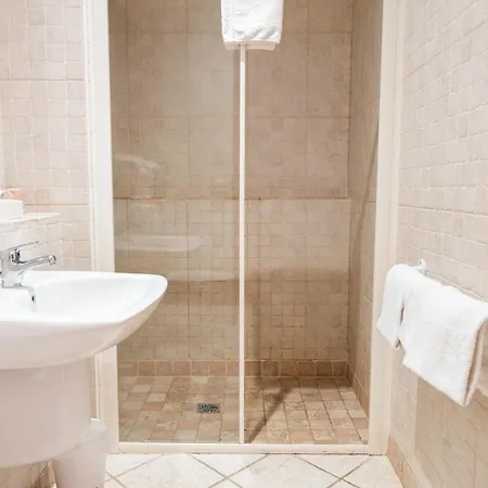 Arena Le Refuge Hotel Corte (Corsica)