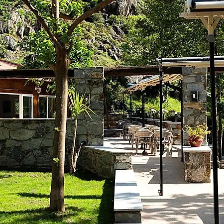 Arena Le Refuge Hotel Corte (Corsica)