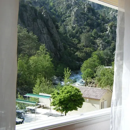 Arena Le Refuge Hotel