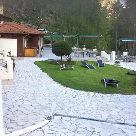 Arena Le Refuge Hotel Corte (Corsica)
