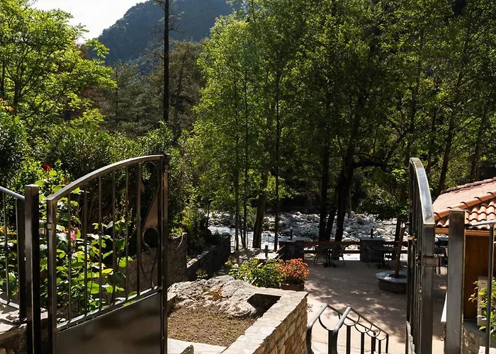 Arena Le Refuge Hotel Corte (Corsica)