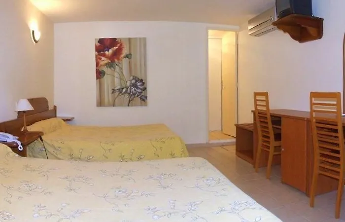 Hotel Arena Le Refuge