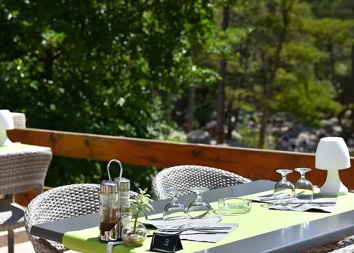 Arena Le Refuge 3* Corte (Corsica)